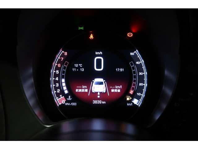 アバルト ６９５エッセエッセ １．４ R4年 (関東) 99