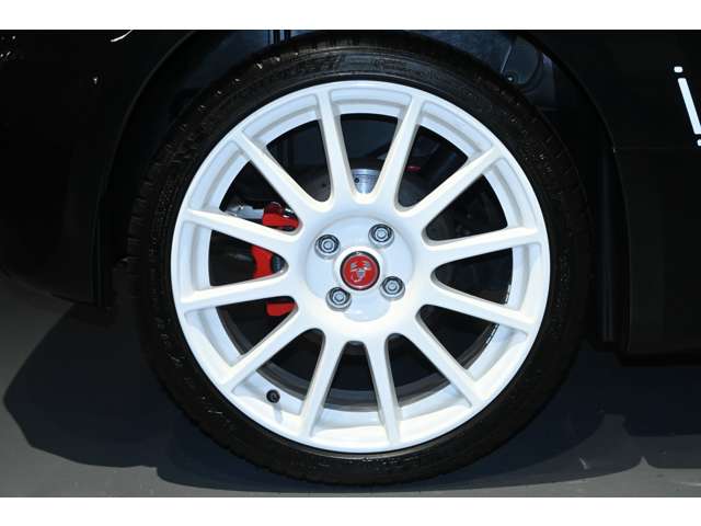 アバルト ６９５エッセエッセ １．４ R4年 (関東) 99