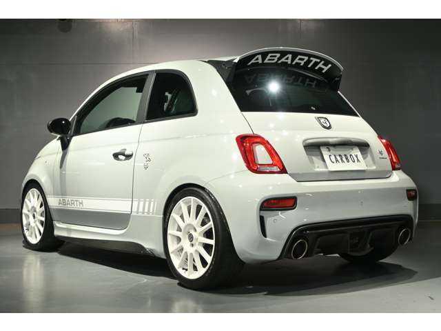 アバルト ６９５エッセエッセ 左Ｈ 正規未導入ＭＴＡ R5年 (関東) 99