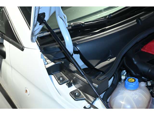 アバルト ６９５エッセエッセ 左Ｈ 正規未導入ＭＴＡ R5年 (関東) 99