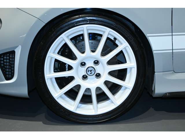 アバルト ６９５エッセエッセ 左Ｈ 正規未導入ＭＴＡ R5年 (関東) 99