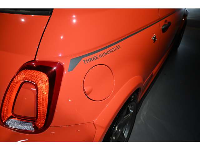 アバルト ６９５Ｃ ６９５Ｃ 左Ｈ ＭＴ 正規未導入 R6年 (関東) 99