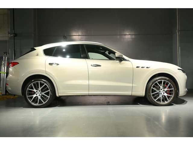 マセラティ レヴァンテ Ｓ ４ＷＤ H29年 (関東) 99