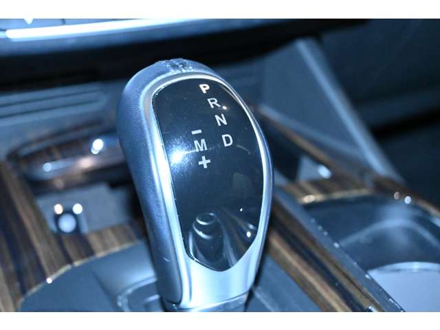 マセラティ レヴァンテ Ｓ ４ＷＤ H29年 (関東) 99