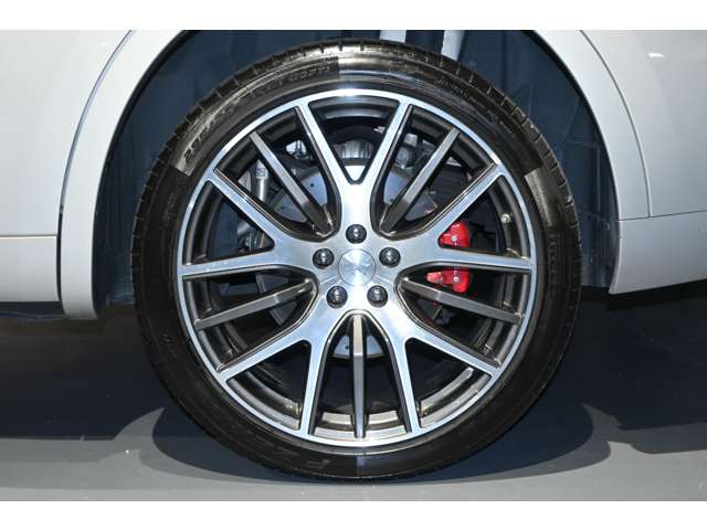 マセラティ レヴァンテ Ｓ ４ＷＤ H29年 (関東) 99