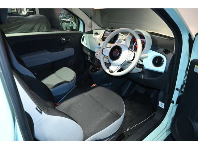 フィアット ５００（チンクエチェント） １．２ ポップ H29年 (関東) 99