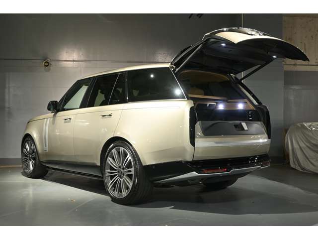 ランドローバー レンジローバー オートバイオグラフィ ４．４Ｌ Ｐ５３０ スタンダードホイールベース ４ＷＤ R5年 (関東) 99