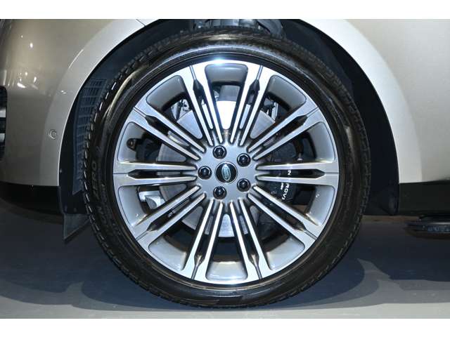 ランドローバー レンジローバー オートバイオグラフィ ４．４Ｌ Ｐ５３０ スタンダードホイールベース ４ＷＤ R5年 (関東) 99