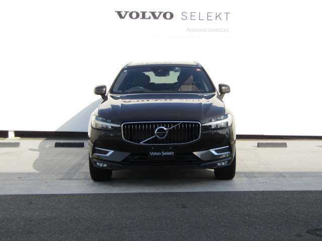 ボルボ ＸＣ６０ Ｂ５ ＡＷＤ インスクリプション ４ＷＤ R3年 (四国) 99