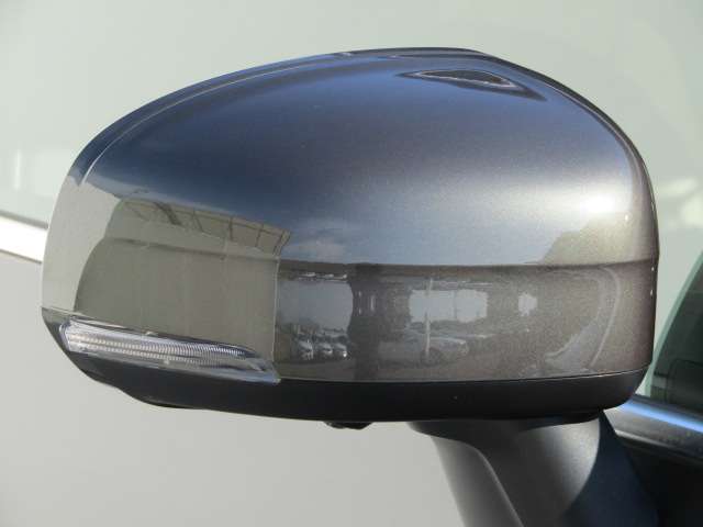 ボルボ ＸＣ６０ Ｂ５ ＡＷＤ インスクリプション ４ＷＤ R3年 (四国) 99