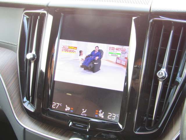 ボルボ ＸＣ６０ Ｂ５ ＡＷＤ インスクリプション ４ＷＤ R3年 (四国) 99