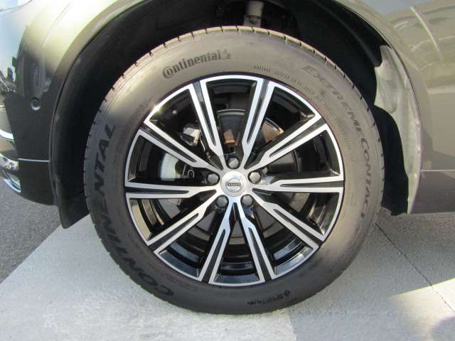 ボルボ ＸＣ６０ Ｂ５ ＡＷＤ インスクリプション ４ＷＤ R3年 (四国) 99