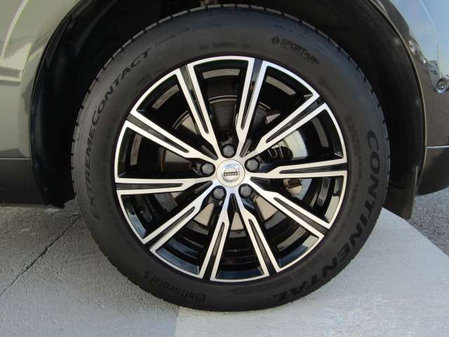 ボルボ ＸＣ６０ Ｂ５ ＡＷＤ インスクリプション ４ＷＤ R3年 (四国) 99