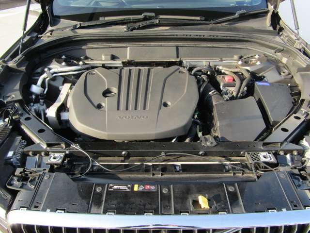 ボルボ ＸＣ６０ Ｂ５ ＡＷＤ インスクリプション ４ＷＤ R3年 (四国) 99