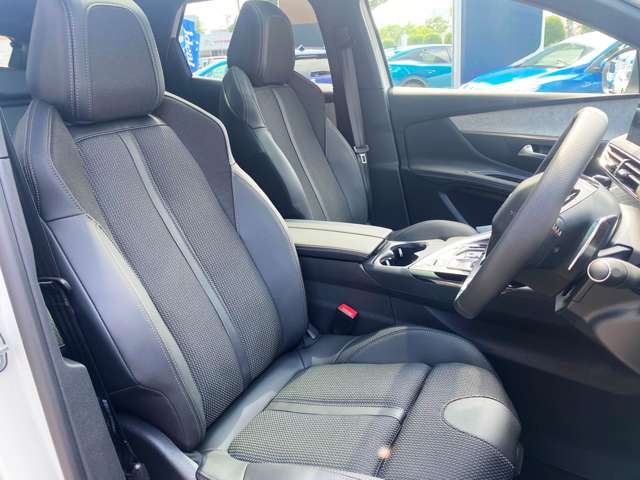 プジョー ３００８ ＧＴ ハイブリッド４ ４ＷＤ R7年 (東北) 99