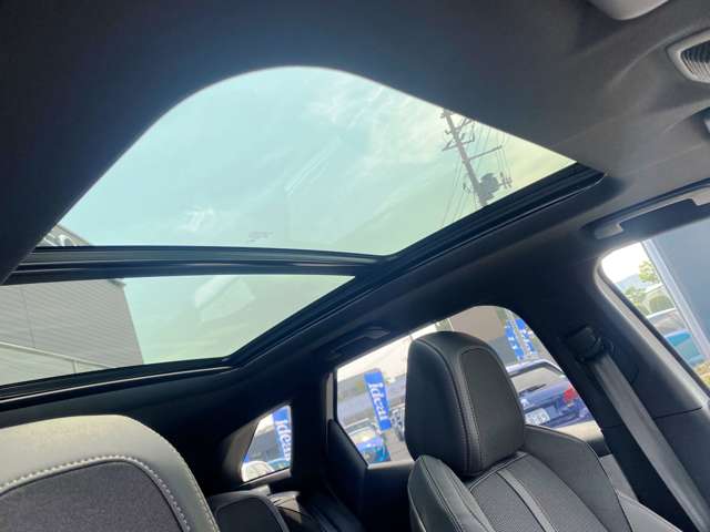 プジョー ３００８ ＧＴ ハイブリッド４ ４ＷＤ R7年 (東北) 99