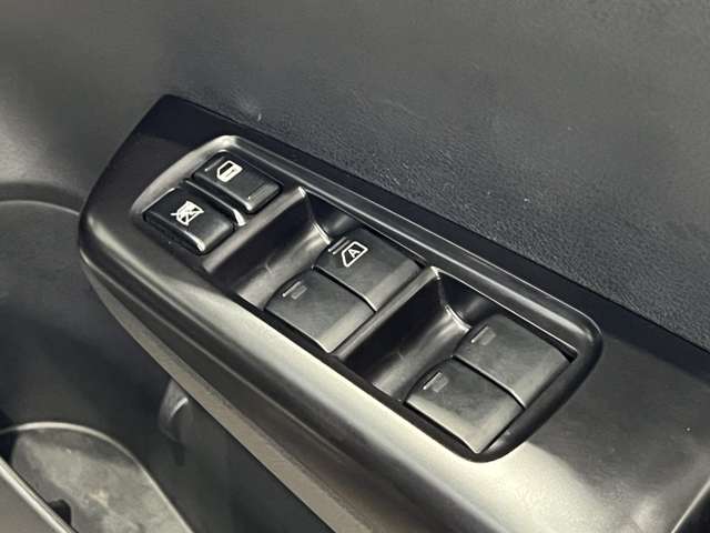 スバル インプレッサ ２．０ ＷＲＸ ４ＷＤ H25年 (関東) 99