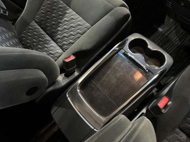 トヨタ ヴェルファイア ２．５ Ｚ Ａエディション H28年 (関東) 99