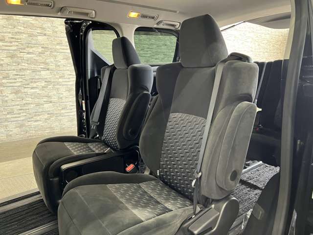 トヨタ ヴェルファイア ２．５ Ｚ Ａエディション H28年 (関東) 99