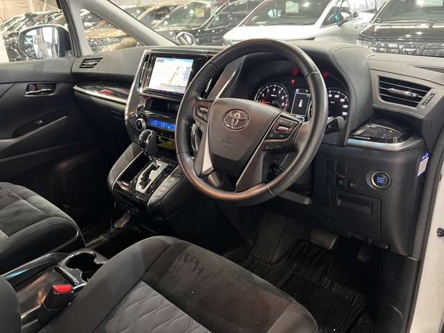 トヨタ ヴェルファイア ２．５ Ｚ Ａエディション R2年 (関東) 99