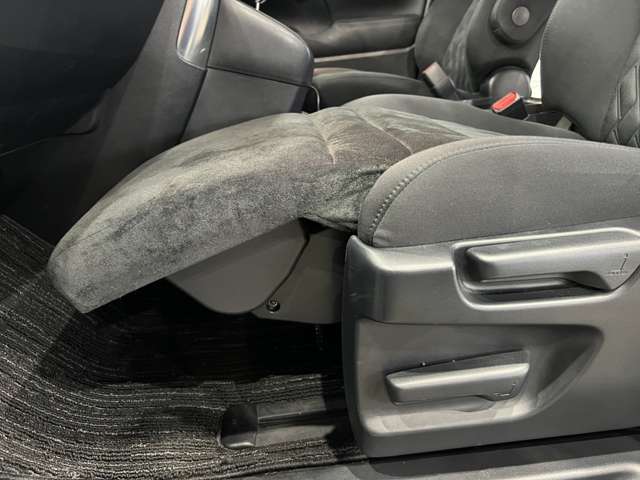 トヨタ ヴェルファイア ２．５ Ｚ Ａエディション R2年 (関東) 99