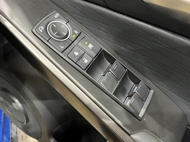 レクサス ＩＳ３００ｈ バージョンＬ R4年 (関東) 99