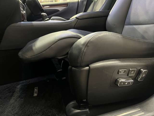 レクサス ＬＳ４６０ バージョンＣ　Ｉパッケージ H25年 (関東) 99