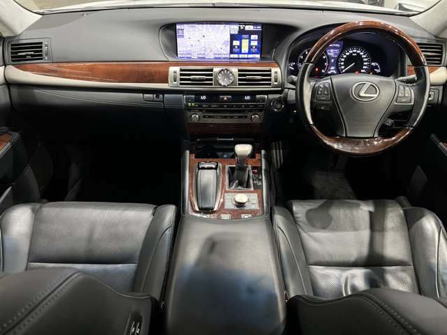 レクサス ＬＳ４６０ バージョンＣ　Ｉパッケージ H25年 (関東) 99