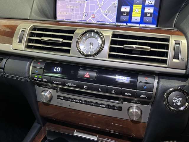 レクサス ＬＳ４６０ バージョンＣ　Ｉパッケージ H25年 (関東) 99