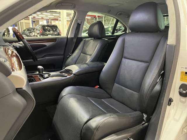 レクサス ＬＳ４６０ バージョンＣ　Ｉパッケージ H25年 (関東) 99