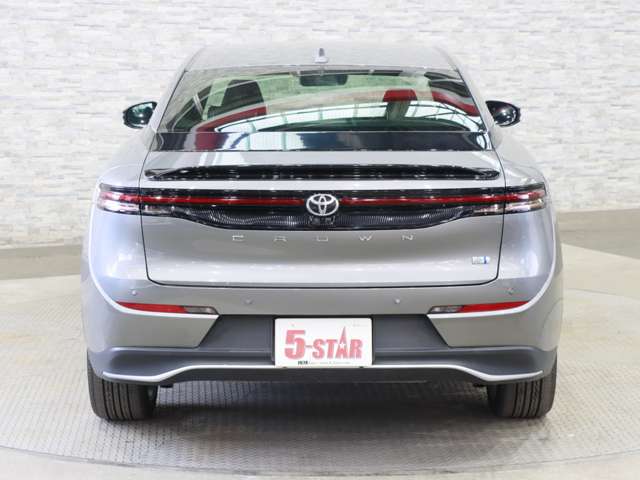 トヨタ クラウン　クロスオーバー　ハイブリッド ２．５ Ｇ レザー パッケージ Ｅ－ＦＯＵＲ ４ＷＤ R4年 (関東) 99