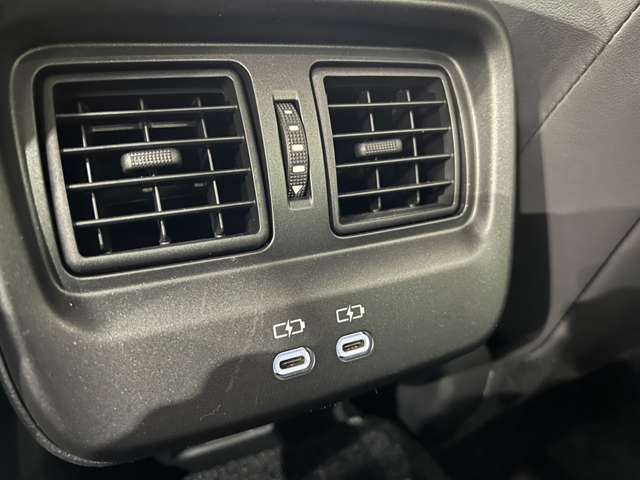 トヨタ クラウン　クロスオーバー　ハイブリッド ２．５ Ｇ レザー パッケージ Ｅ－ＦＯＵＲ ４ＷＤ R4年 (関東) 99