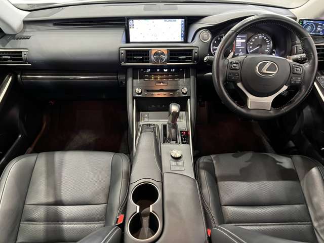 レクサス ＩＳ２００ｔ バージョンＬ H29年 (関東) 99