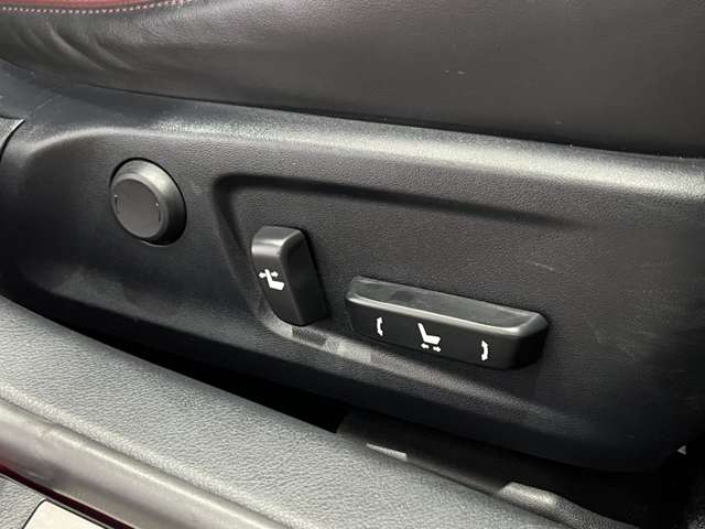 レクサス ＩＳ３００ バージョンＬ H30年 (関東) 99