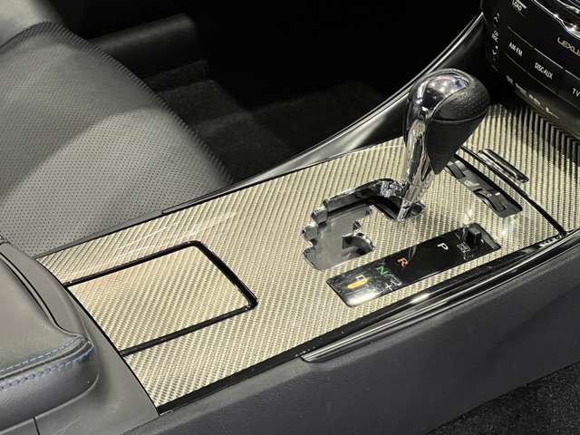 レクサス ＩＳ　Ｆ ５．０ H24年 (関東) 99