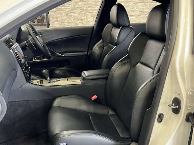 レクサス ＩＳ　Ｆ ５．０ H24年 (関東) 99