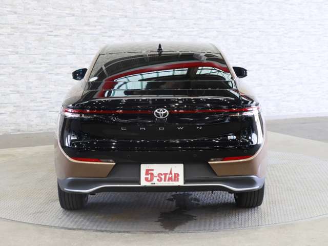 トヨタ クラウン　クロスオーバー　ハイブリッド ２．５ Ｇ アドバンスト レザー パッケージ Ｅ－ＦＯＵＲ ４ＷＤ R4年 (関東) 99