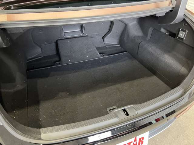 トヨタ クラウン　クロスオーバー　ハイブリッド ２．５ Ｇ アドバンスト レザー パッケージ Ｅ－ＦＯＵＲ ４ＷＤ R4年 (関東) 99