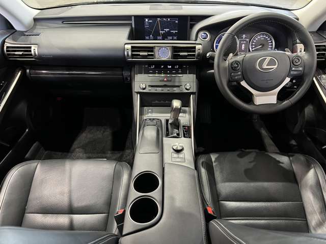 レクサス ＩＳ３００ｈ バージョンＬ H26年 (関東) 99