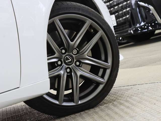 レクサス ＩＳ２００ｔ Ｆスポーツモードプラス H28年 (関東) 99