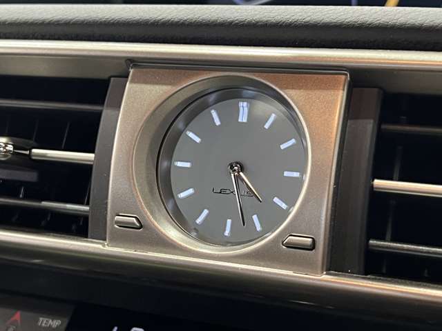 レクサス ＩＳ２００ｔ Ｆスポーツモードプラス H28年 (関東) 99