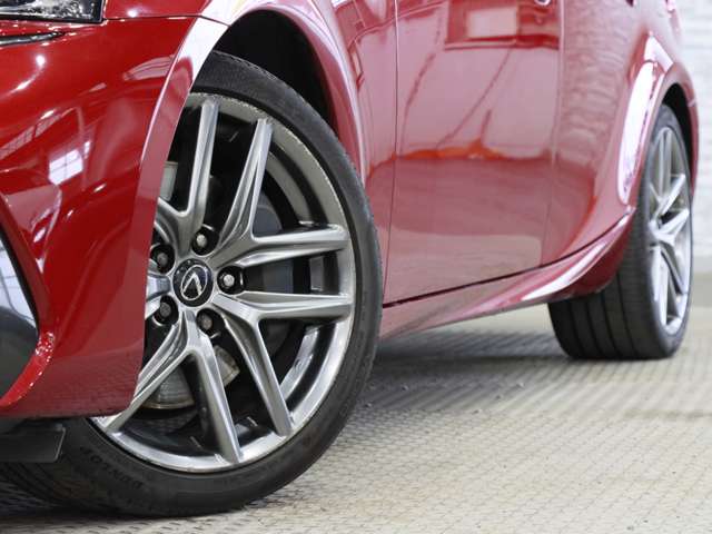 レクサス ＩＳ２００ｔ Ｆスポーツ H29年 (関東) 99