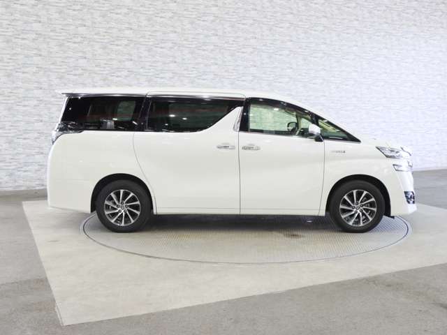 トヨタ ヴェルファイア　ハイブリッド ハイブリッド ２．５ Ｖ Ｅ－ＦＯＵＲ ４ＷＤ H27年 (関東) 99