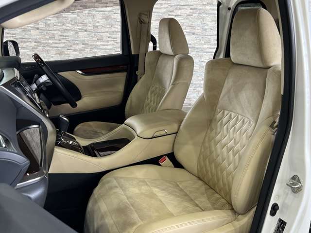 トヨタ ヴェルファイア　ハイブリッド ハイブリッド ２．５ Ｖ Ｅ－ＦＯＵＲ ４ＷＤ H27年 (関東) 99