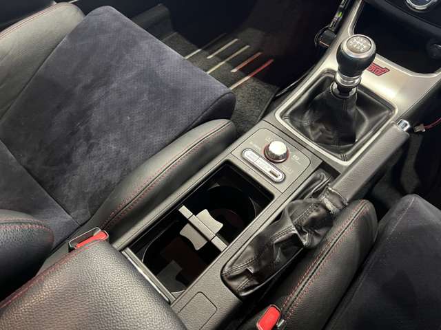 スバル インプレッサ ２．０ ＷＲＸ ４ＷＤ H26年 (関東) 99