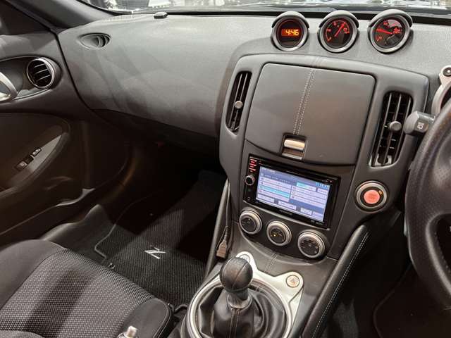 日産 フェアレディＺ ３．７ バージョン Ｓ H23年 (関東) 99