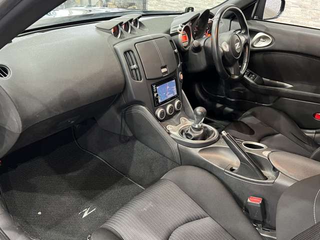 日産 フェアレディＺ ３．７ バージョン Ｓ H23年 (関東) 99