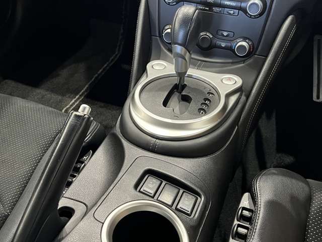 日産 フェアレディＺ ３．７ バージョン Ｔ H26年 (関東) 99