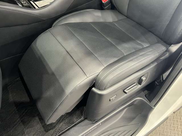 トヨタ アルファード ２．５ Ｓ Ｃパッケージ R2年 (関東) 99