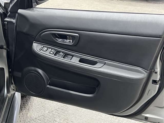 スバル インプレッサ ２．０ ＷＲＸ Ａライン ４ＷＤ H18年 (関東) 99